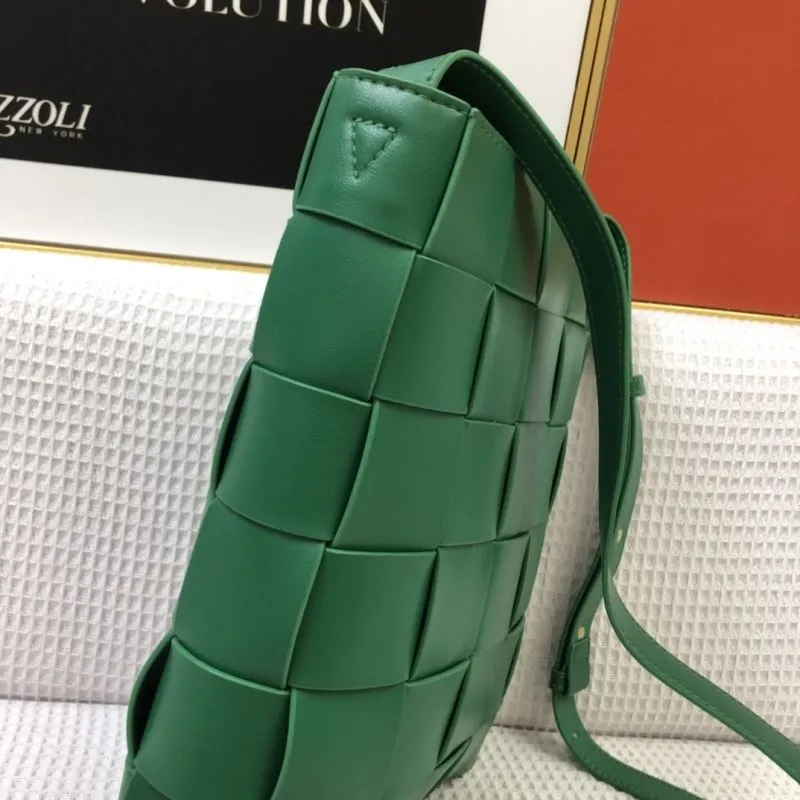 BV Green Woven Cassette Crossbody Bag 9968 - Image 6