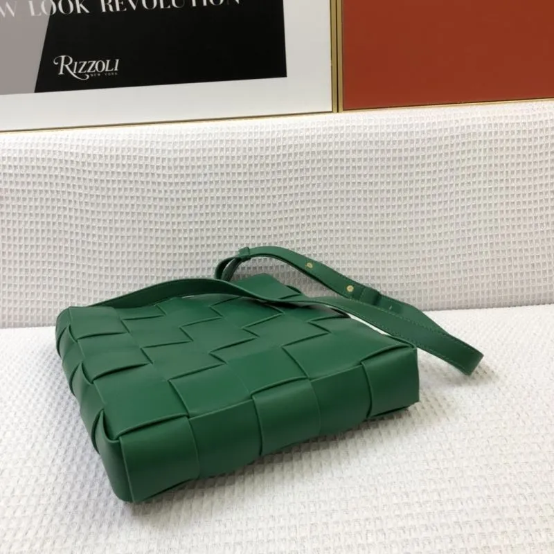 BV Green Woven Cassette Crossbody Bag 9968 - Image 7