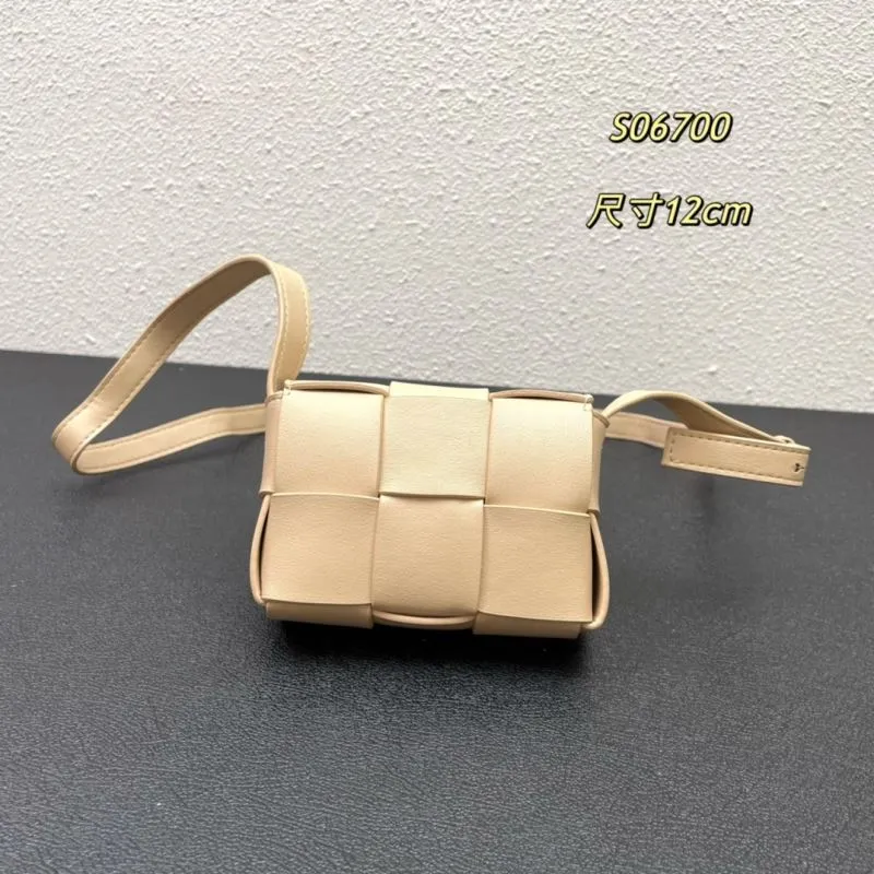 Alternative view of Beige BV Crossbody Satchel Bag S06700 Size 12cm