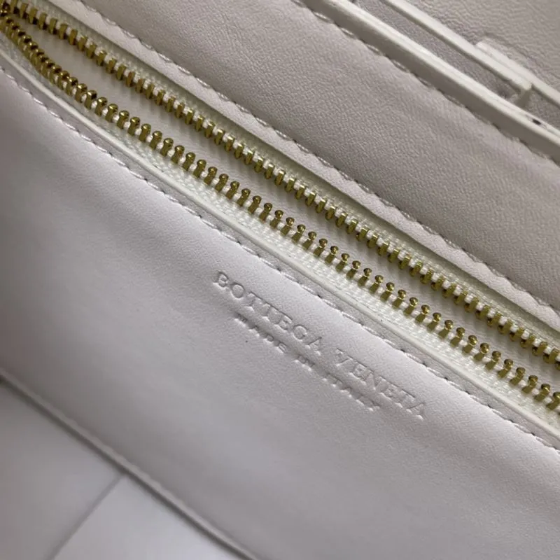 Bottega Veneta Small White Satchel Bag 3029 - Image 9