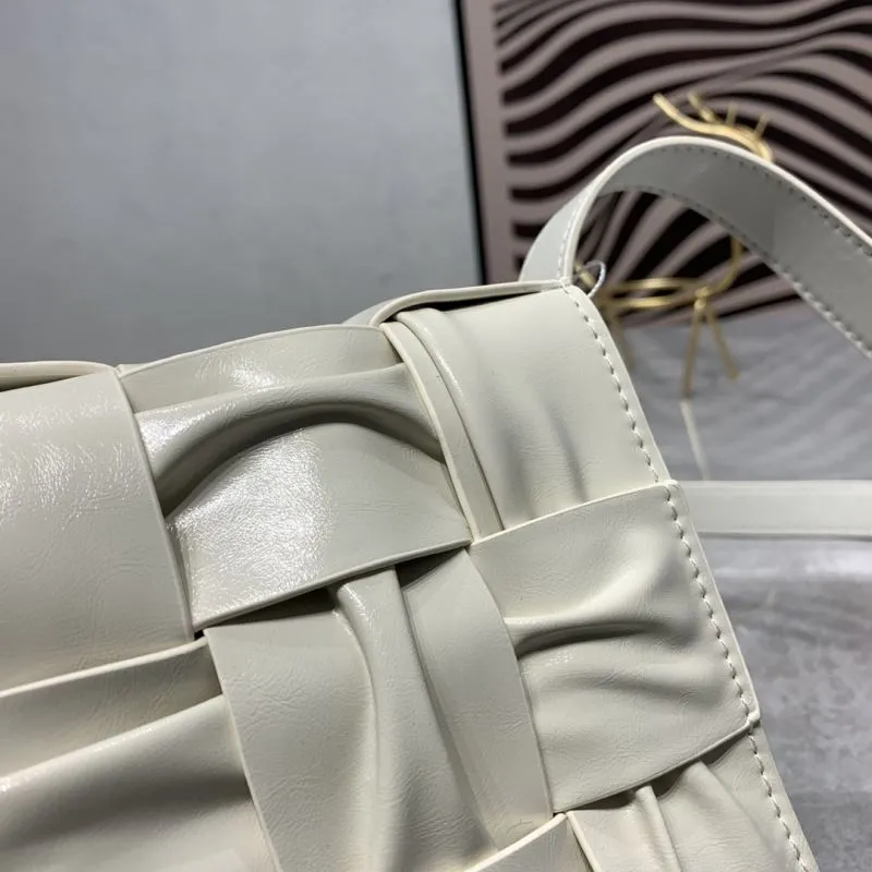 Bottega Veneta 9625 Cream White Crossbody Satchel Bag - Image 4