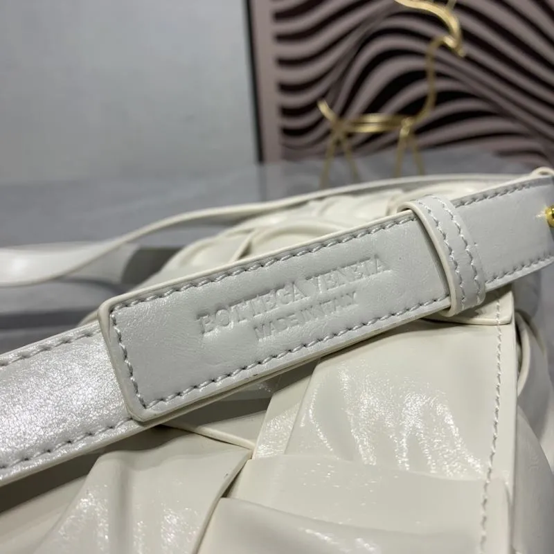 Bottega Veneta 9625 Cream White Crossbody Satchel Bag - Image 5