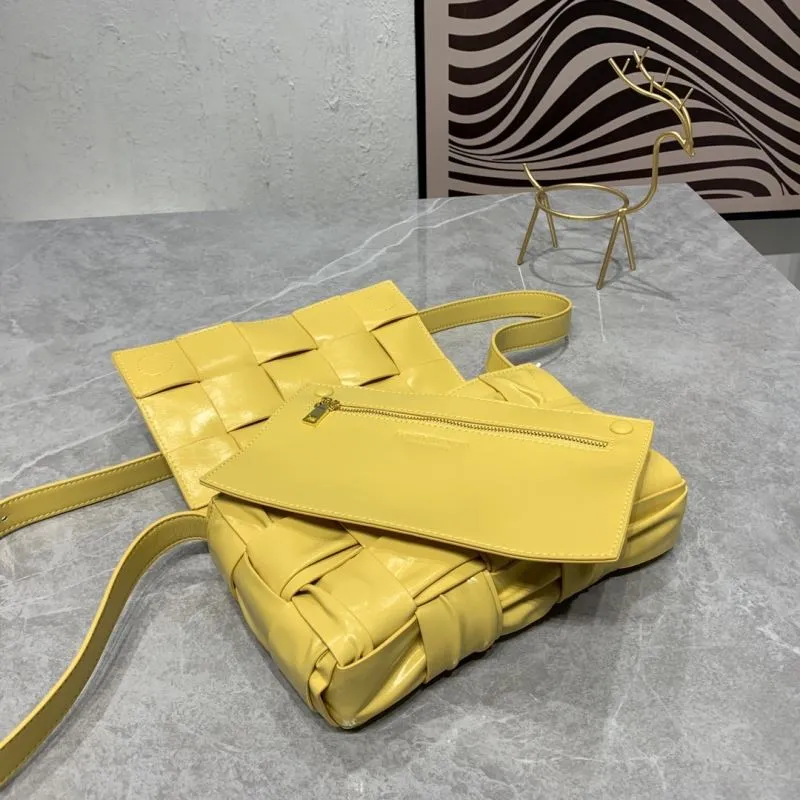 Bottega Veneta 9625 Yellow Crossbody Satchel Bag - Image 6