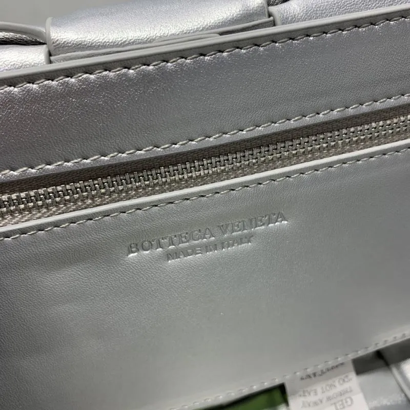 Bottega Veneta Silver Chain Satchel Bag - Image 9