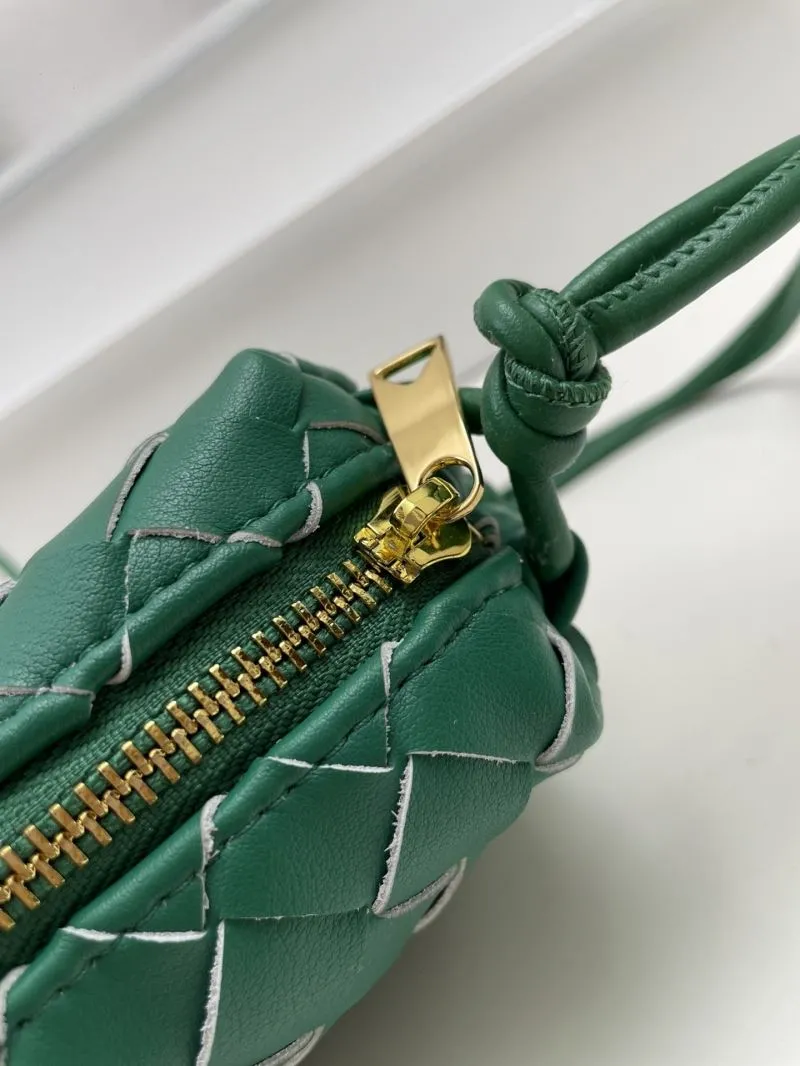 Bottega Veneta Green Woven Crossbody Bag S04001 - Image 6