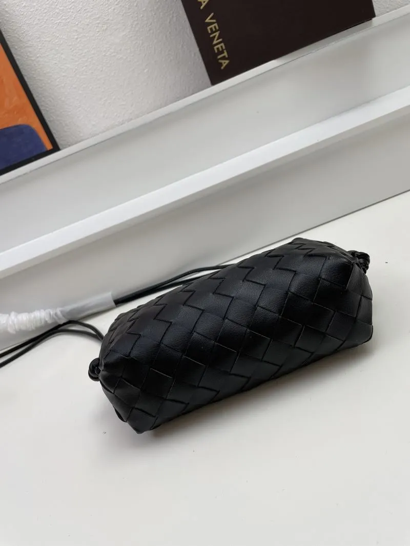 Bottega Veneta Black Woven Crossbody Bag S04001 - Image 7