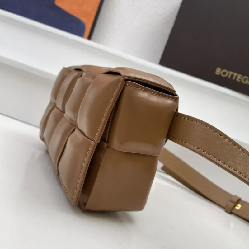 BV Brown Leather Satchel Bag S06032 - Image 5