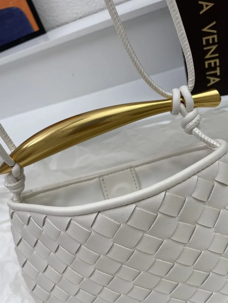 Bottega Veneta White Woven Leather Satchel Bag - Image 4