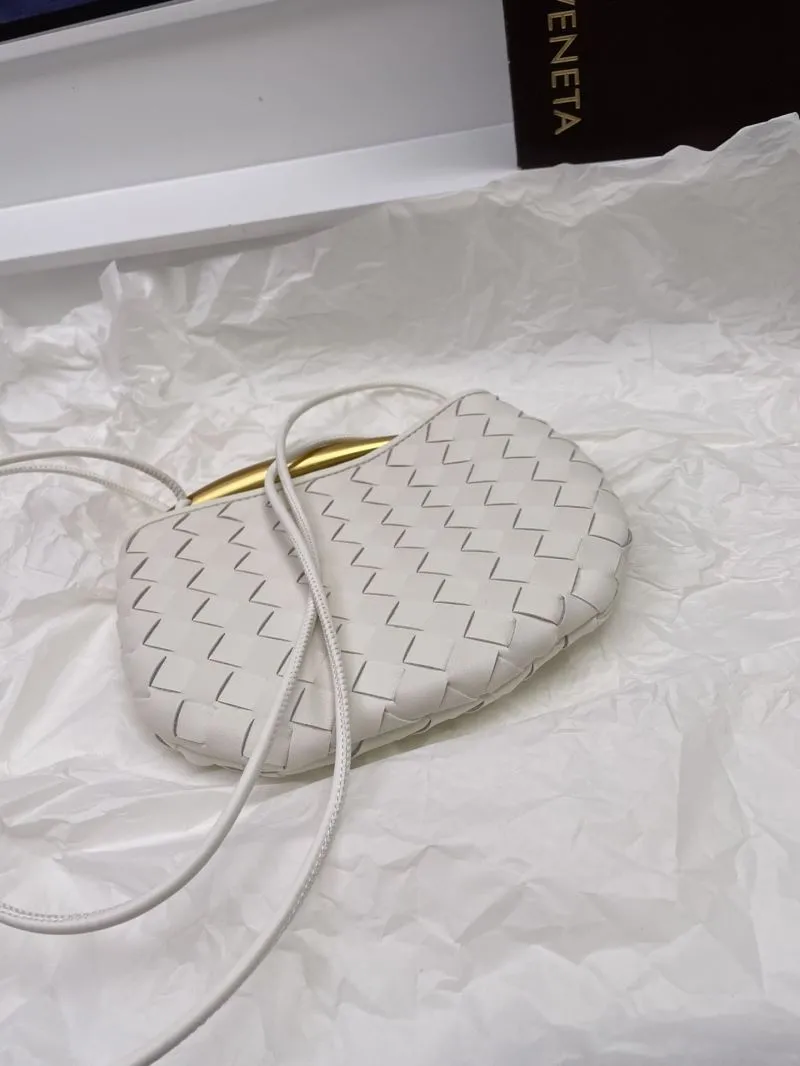 Bottega Veneta White Woven Leather Satchel Bag - Image 6