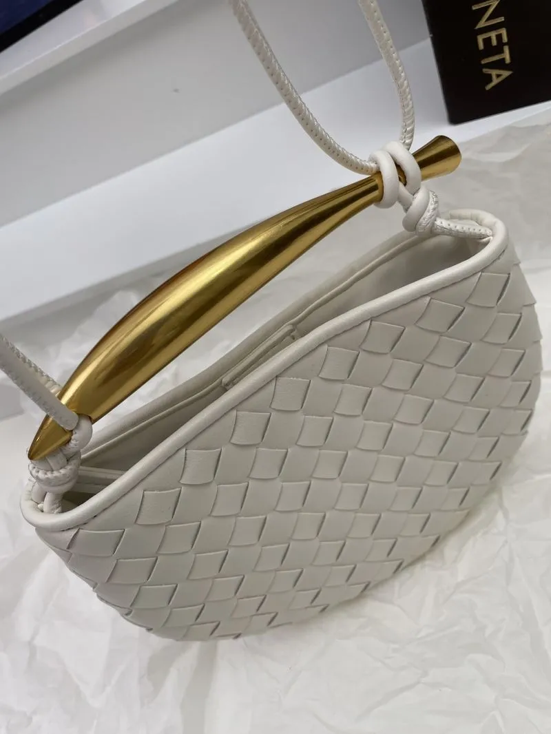 Bottega Veneta White Woven Leather Satchel Bag - Image 7