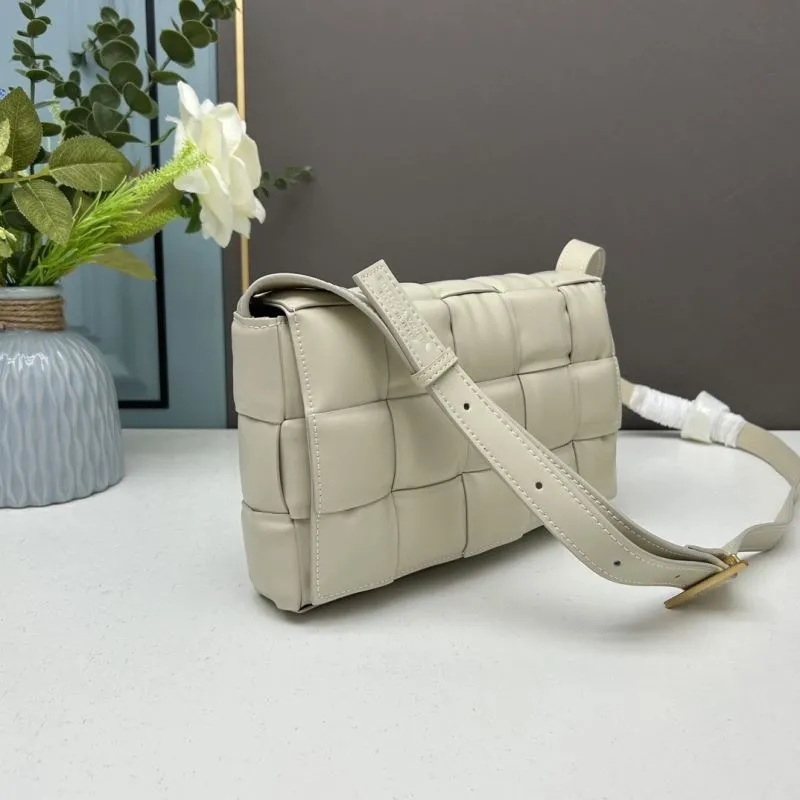 Alternative view of BV Light Beige Satchel Crossbody Bag 26cm 3032