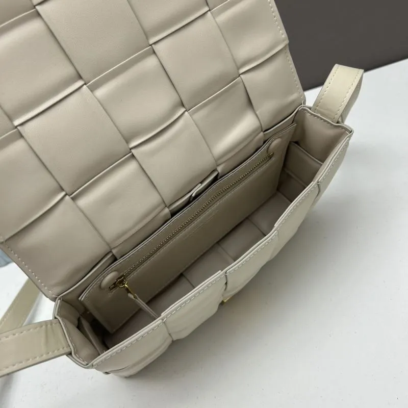 BV Light Beige Satchel Crossbody Bag 26cm 3032 - Image 7