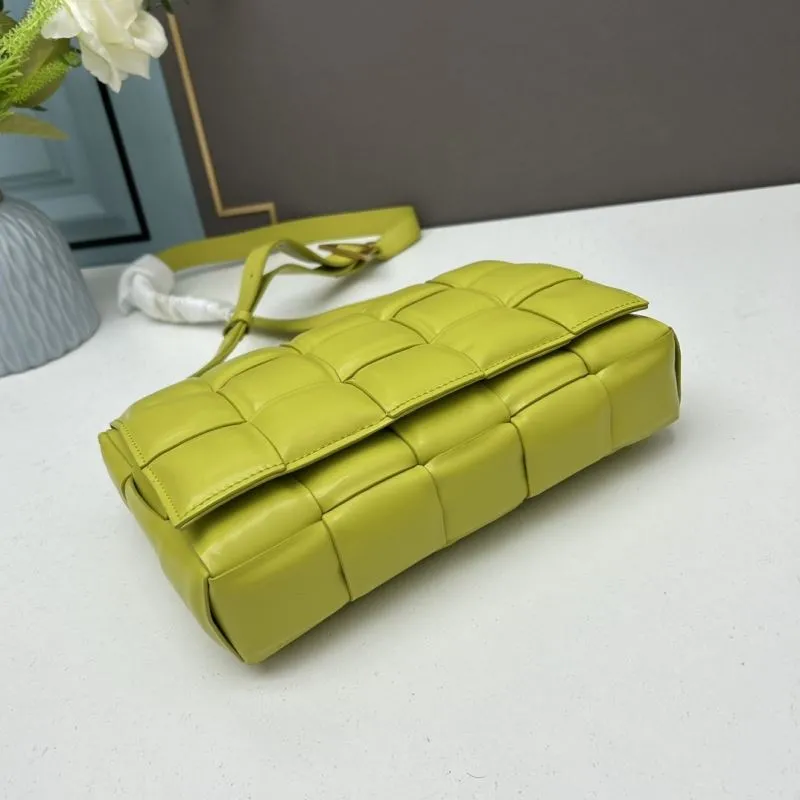 BV Lime Green Crossbody Satchel Bag 3032 26cm - Image 4