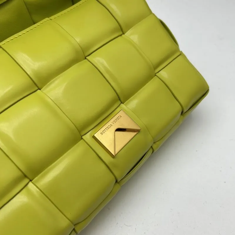 BV Lime Green Crossbody Satchel Bag 3032 26cm - Image 6