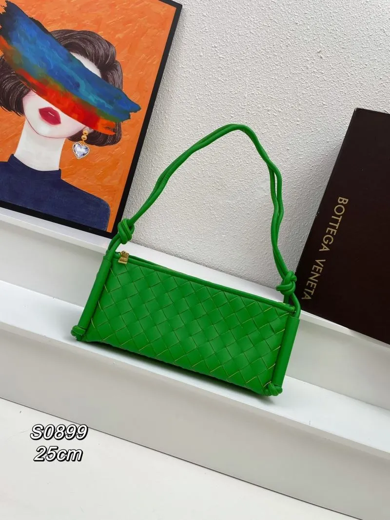 Bottega Veneta Green Woven Shoulder Bag S0899 25cm