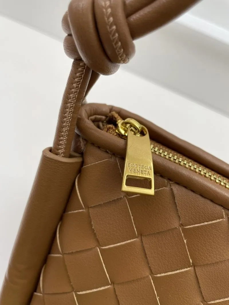 Bottega Veneta Brown Woven Shoulder Bag S0899 25cm - Image 6