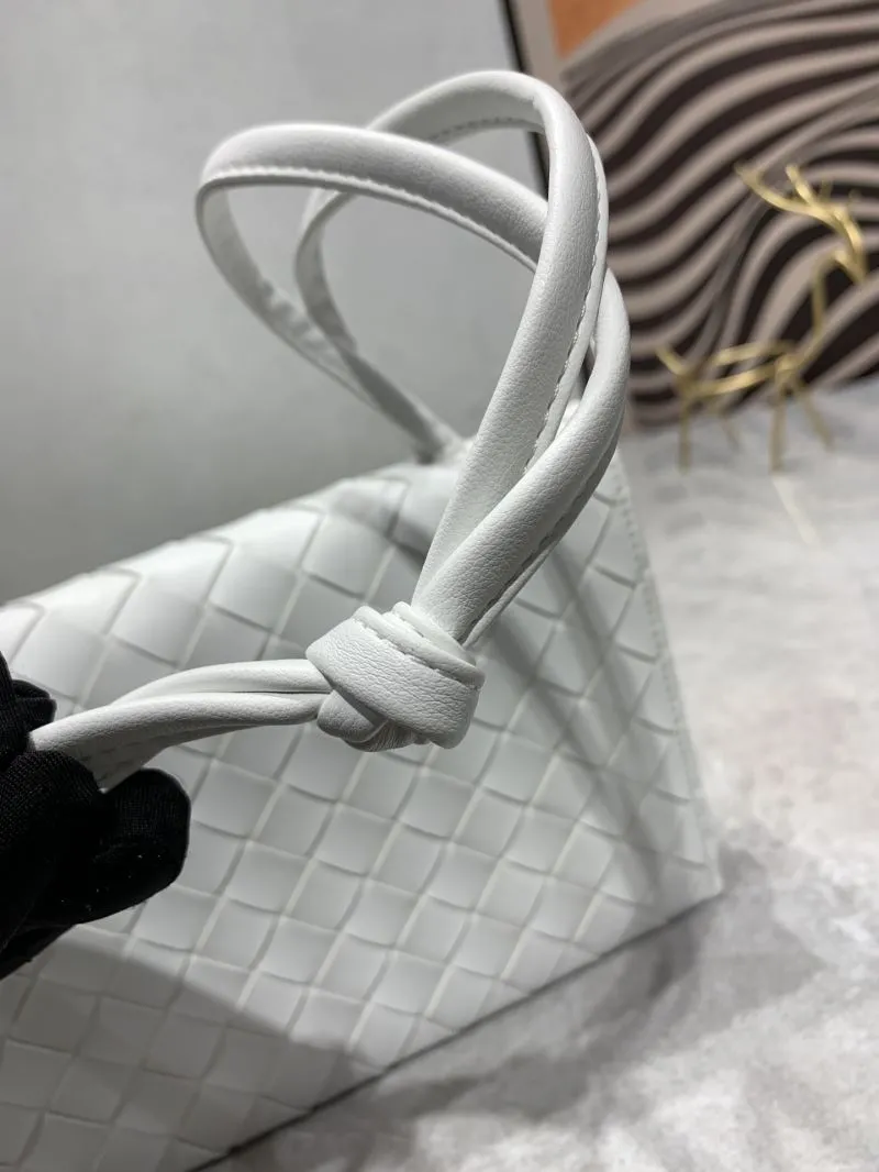 Bottega Veneta White Woven Satchel Bag 106# - Image 5