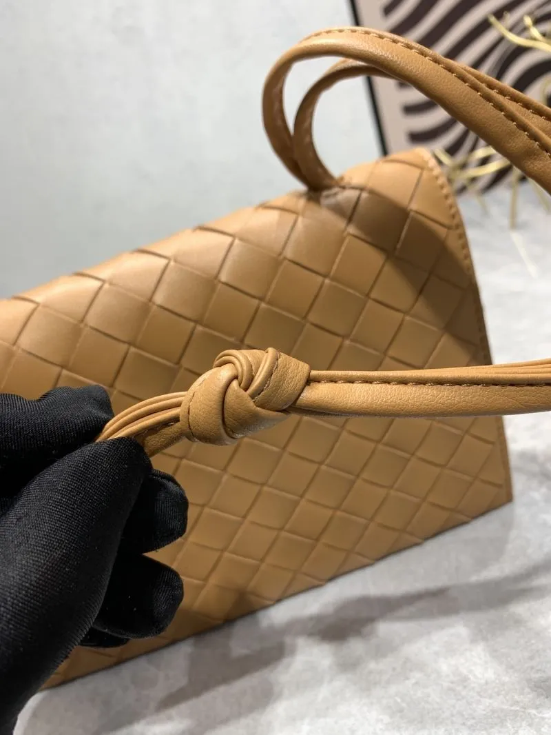 Bottega Veneta 106# Brown Woven Satchel Bag - Image 5