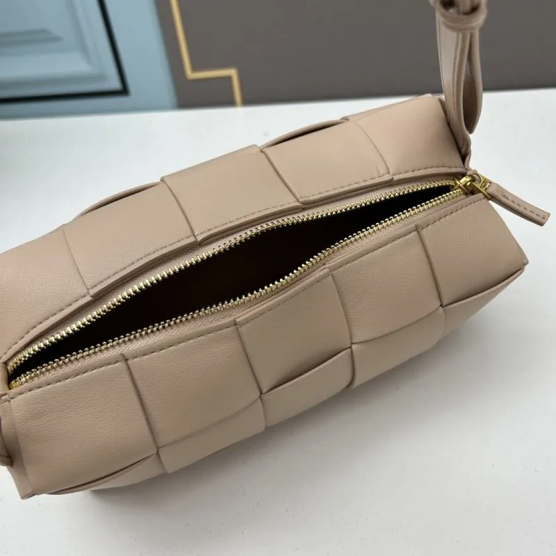 BV Beige Woven Satchel Bag 24cm 3031 - Image 7
