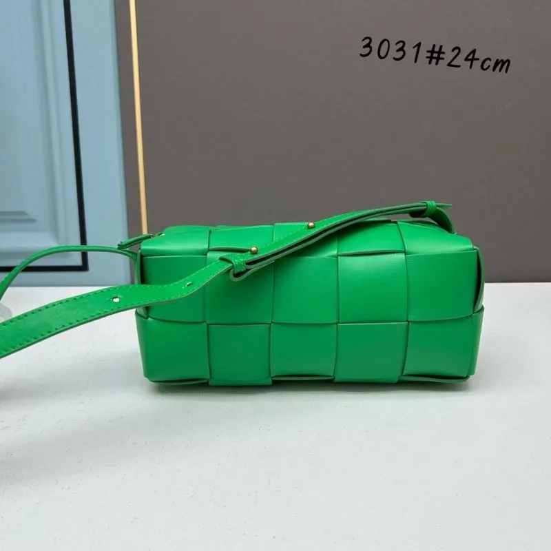 BV Green Leather Woven Satchel Bag 24cm 3031