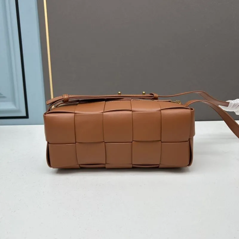 BV Brown Woven Satchel Bag 3031 Size 24cm - Image 3