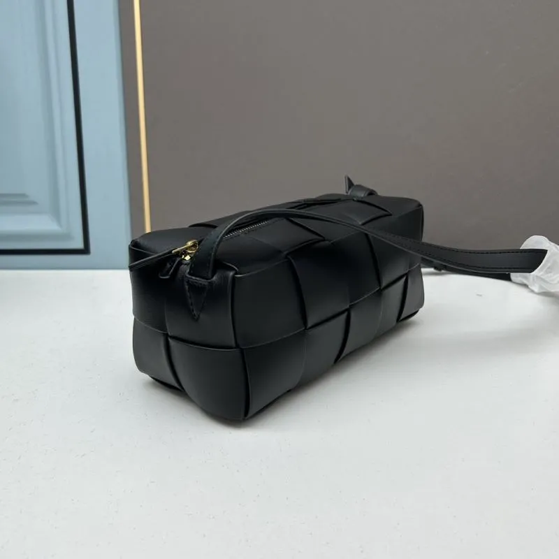 Alternative view of Black BV Woven Leather Crossbody Satchel Bag 24cm