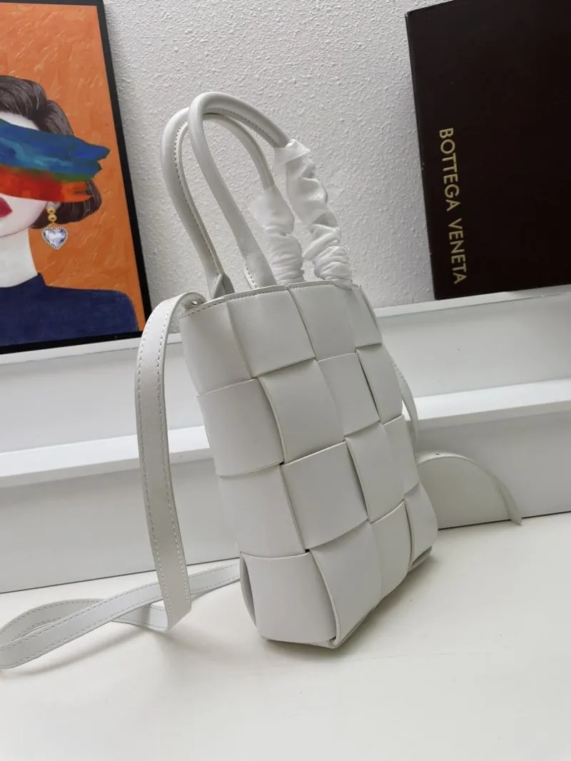 Bottega Veneta White Woven Satchel Bag S0666 - Image 5