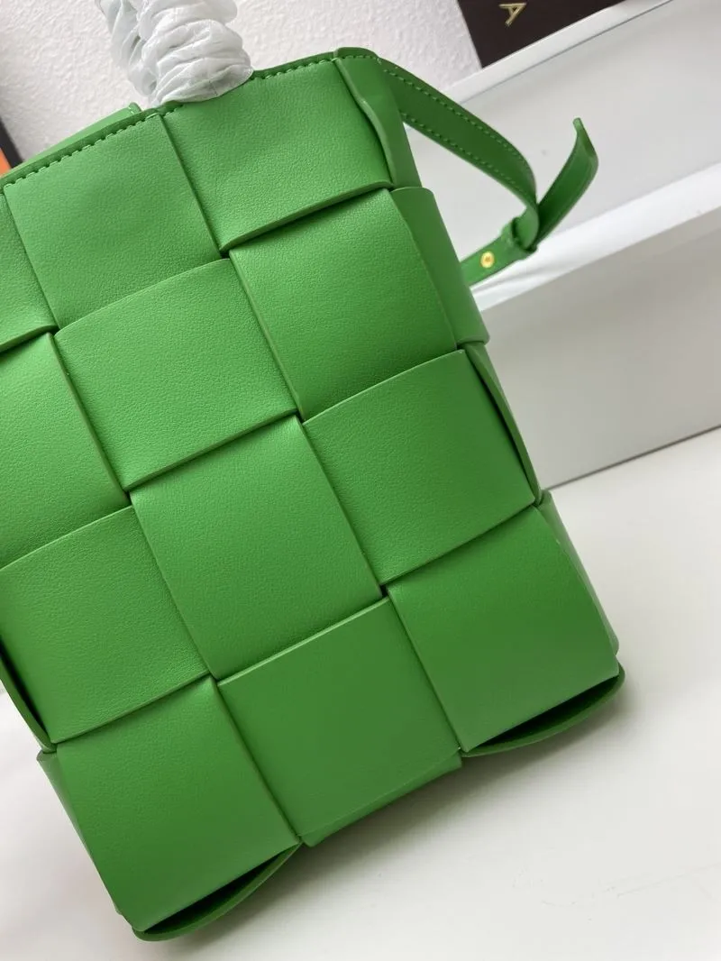 Bottega Veneta Green Woven Satchel Bag S0666 - Image 6