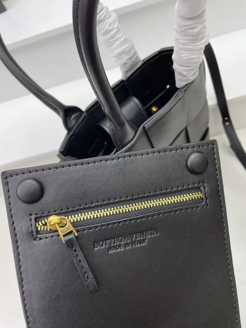 Bottega Veneta Black Woven Satchel Bag S0666 Size 22x16 - Image 9