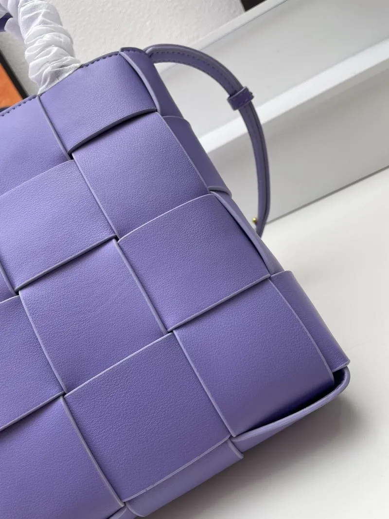 Bottega Veneta Purple Satchel Bag S0666 - Image 6
