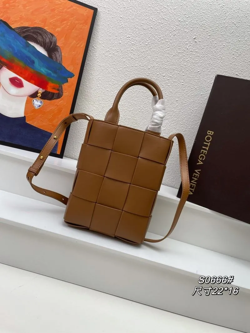 Bottega Veneta Brown Woven Satchel Bag S0666