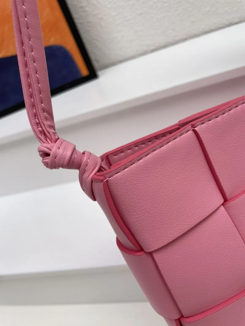 BV Pink Woven Satchel Bag S03033 23cm - Image 6