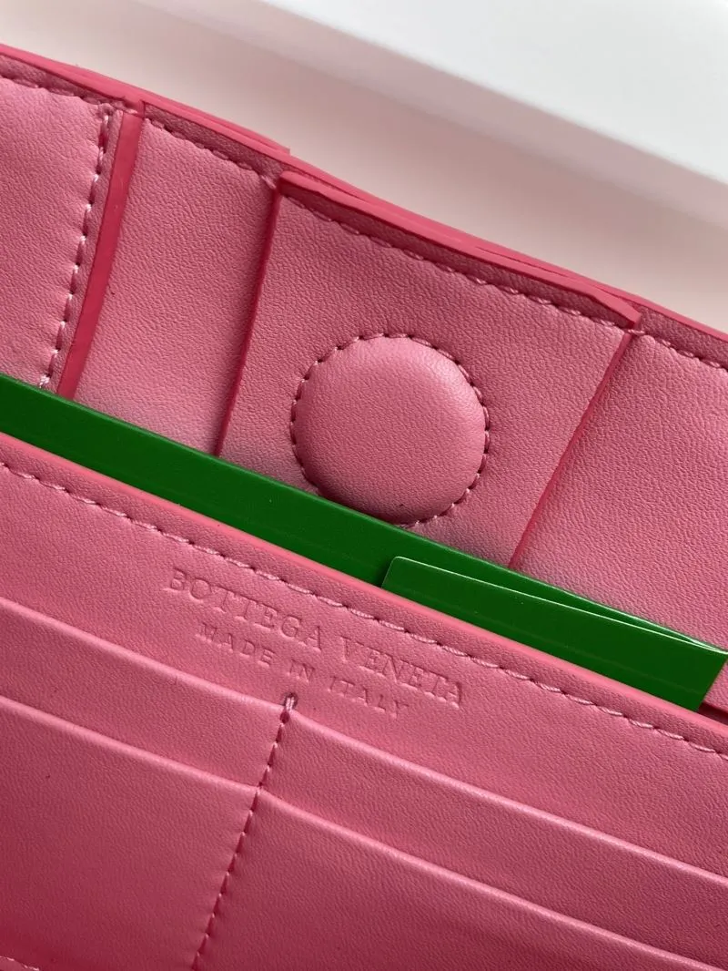 BV Pink Woven Satchel Bag S03033 23cm - Image 9