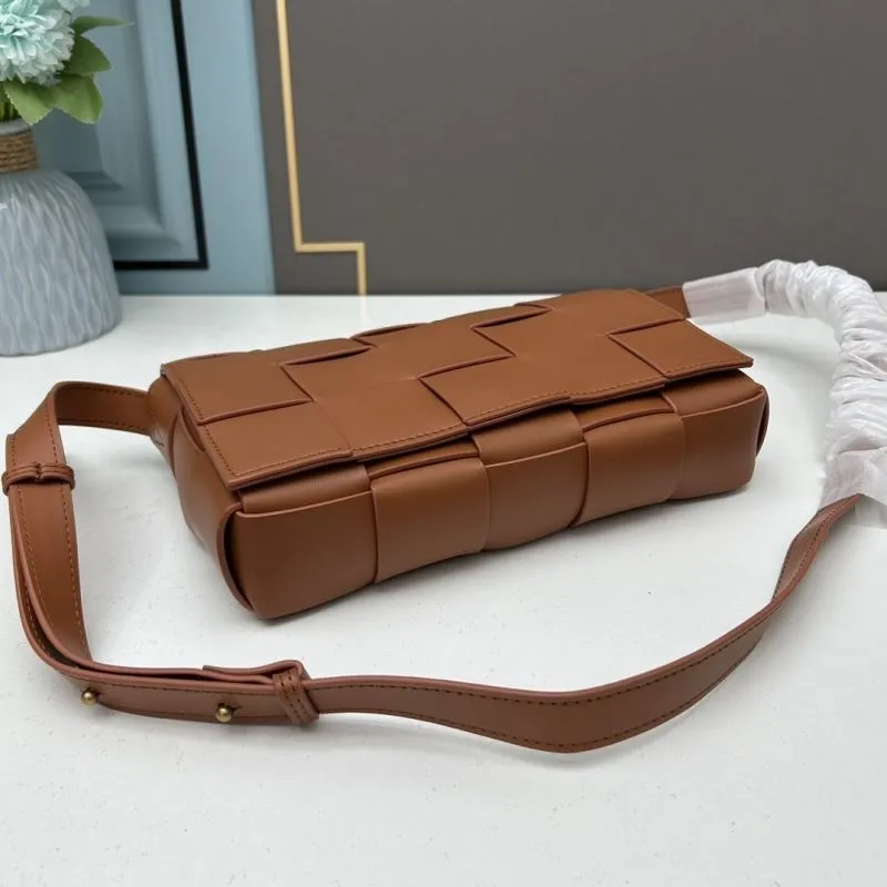 BV Brown Woven Leather Satchel Bag 3030 - Image 4