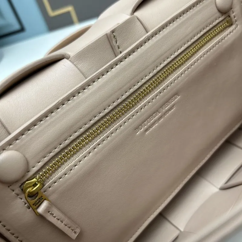 BV Beige Woven Satchel Bag 481 - Image 9
