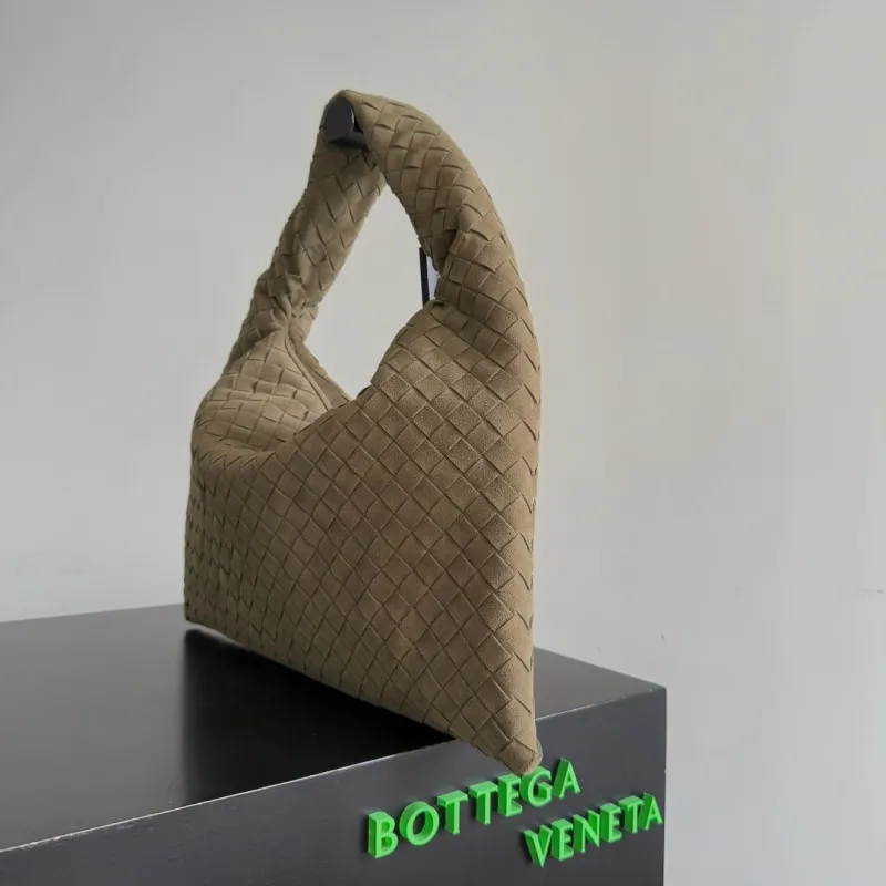 Alternative view of BV Top Handle Bags-3