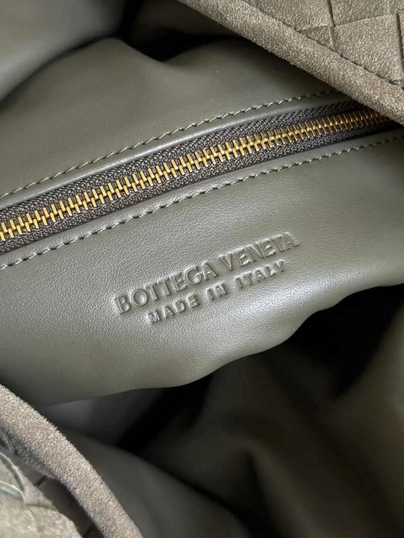 Bottega Veneta Taupe Intrecciato Suede Hobo Bag - Image 7