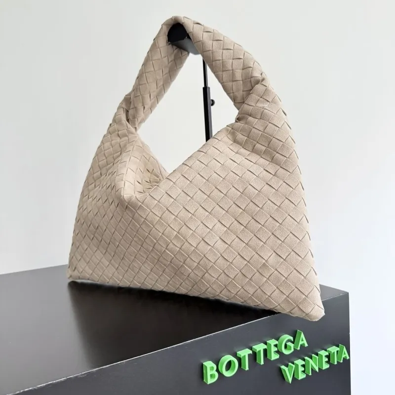 Alternative view of BV Top Handle Bags-5