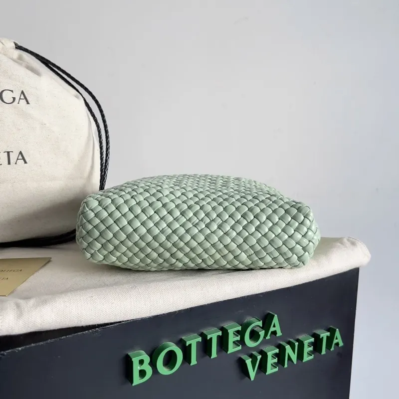 Alternative view of BV Top Handle Bags-8