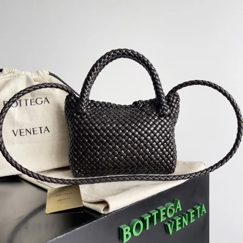 Alternative view of BV Top Handle Bags-9