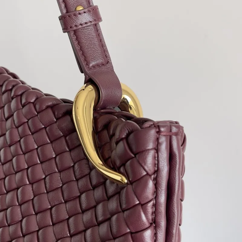 Alternative view of BV Top Handle Bags-24