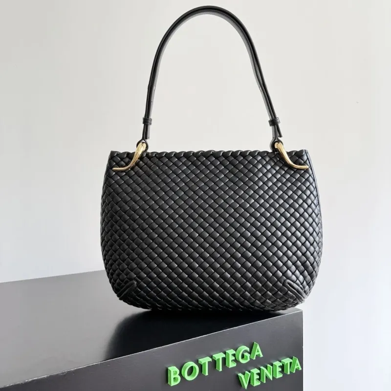 Bottega Veneta Black Intrecciato Top Handle Bag 28