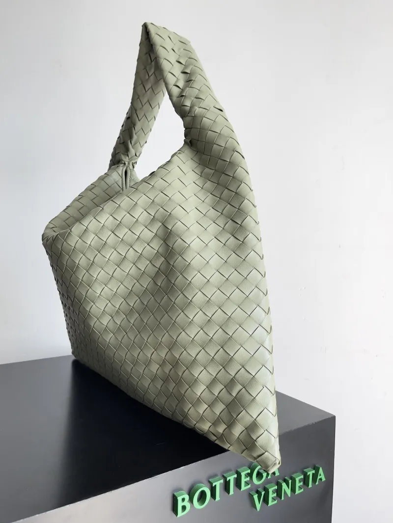 Alternative view of BV Top Handle Bags-33