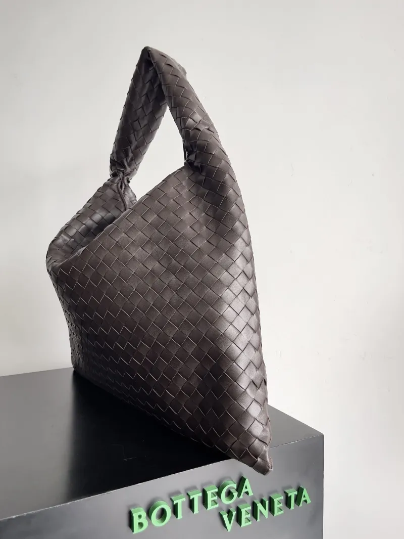 Alternative view of BV Top Handle Bags-34