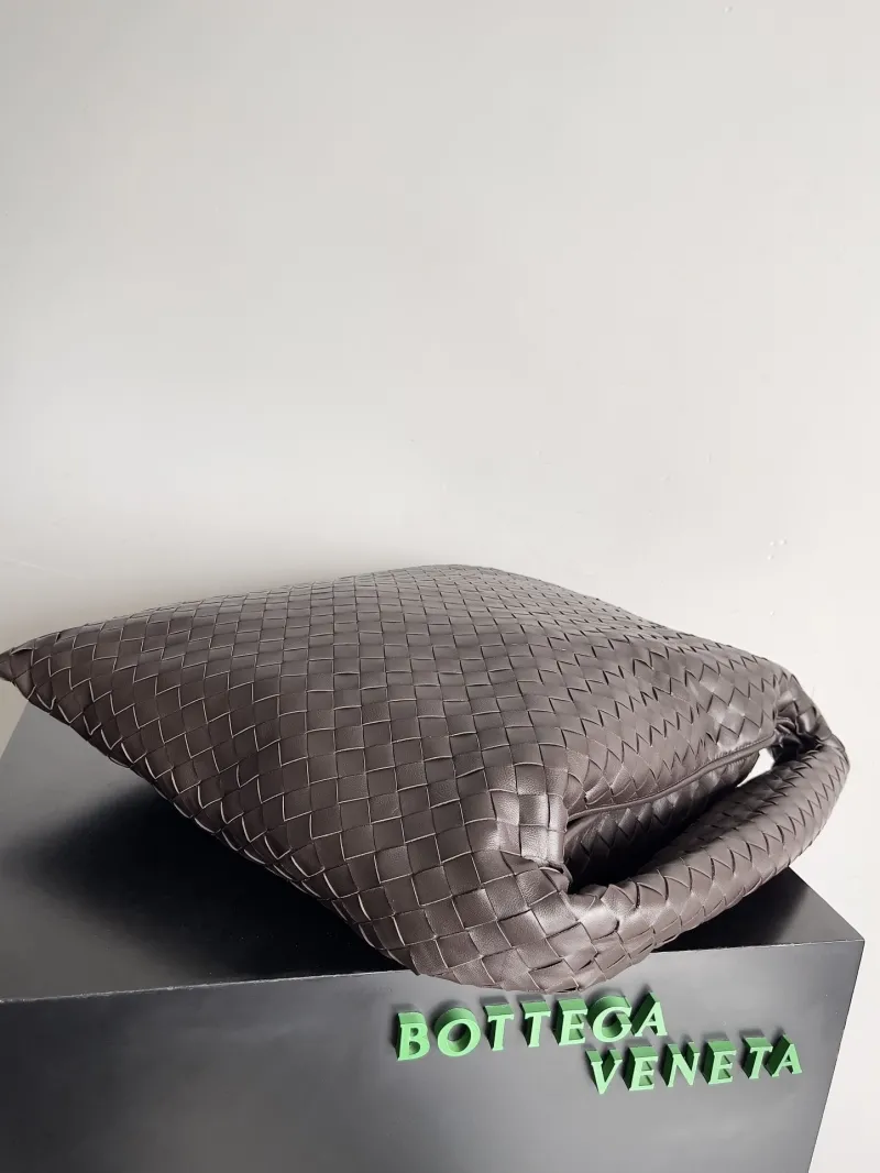 Bottega Veneta Dark Brown Woven Top Handle Bag - Image 4