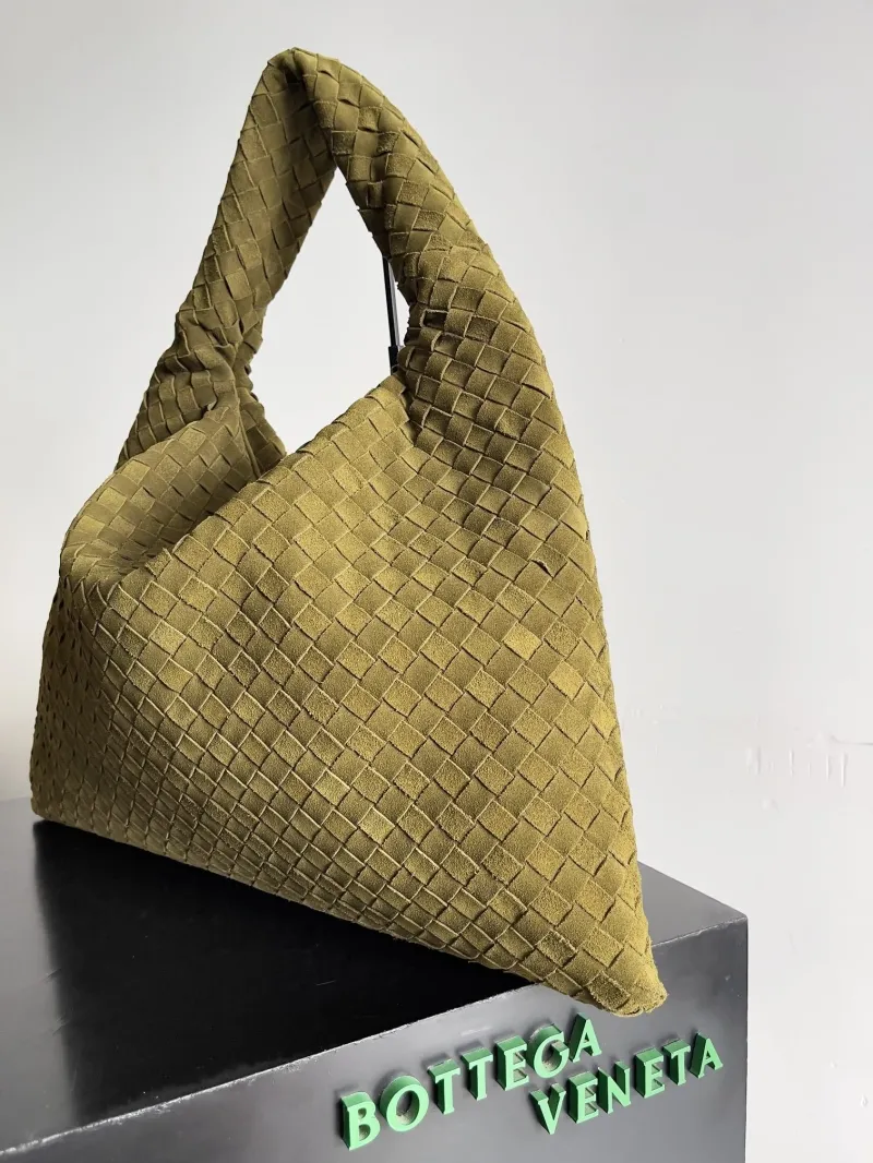 Alternative view of BV Top Handle Bags-39
