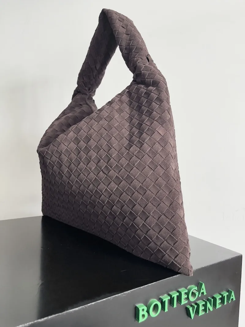 Alternative view of BV Top Handle Bags-41