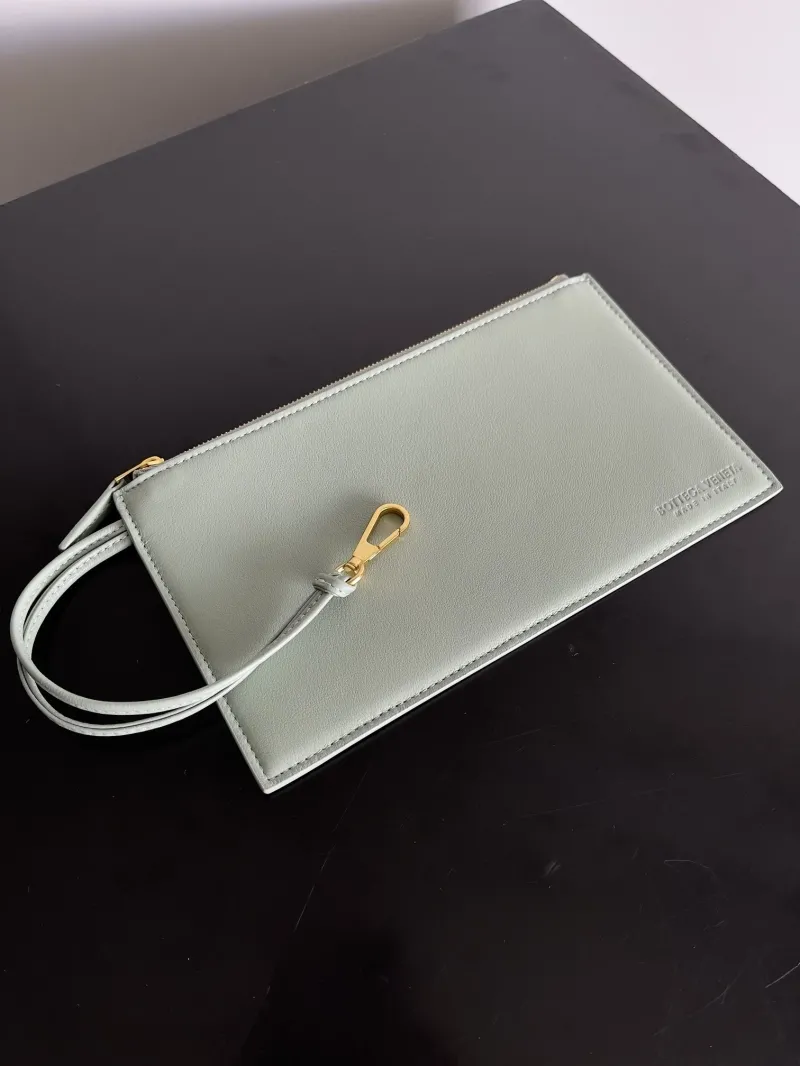 Bottega Veneta Mint Green Woven Top Handle Tote Bag - Image 5