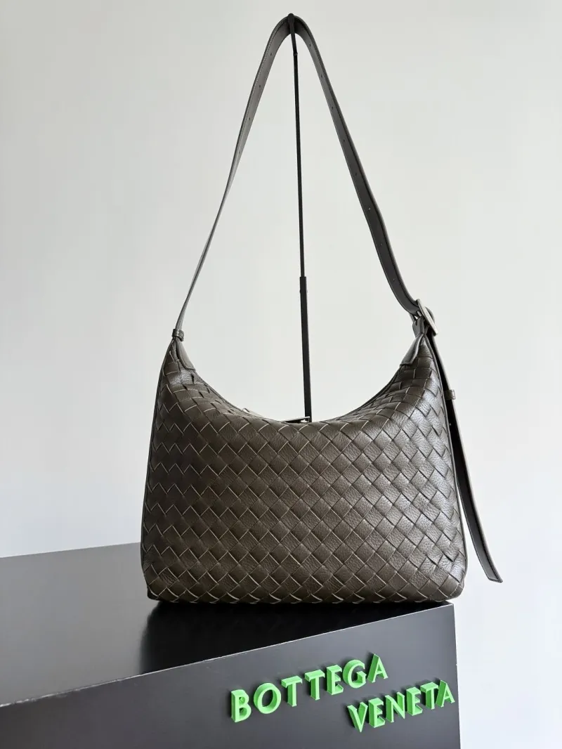 Bottega Veneta Intrecciato Woven Leather Gray Hobo Bag