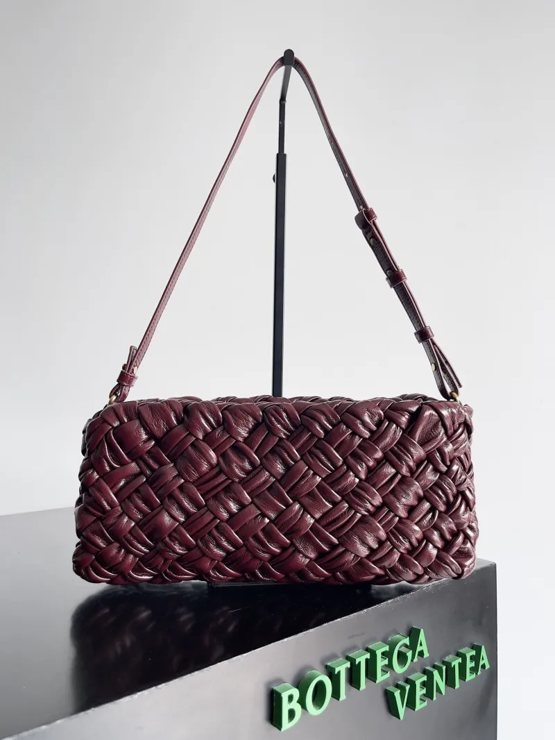 BOTTEGA VENTEA Burgundy Woven Top Handle Shoulder Bag